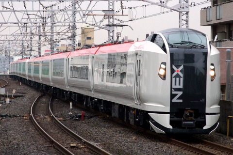 【JR東】E259系営業運転開始を市川駅で撮影した写真