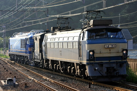 【JR東】EF510-515 甲種輸送を山科駅で撮影した写真