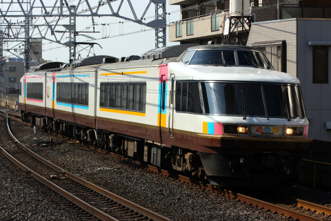 【JR東】485系『NO.DO.KA』送り込み回送を市川駅で撮影した写真