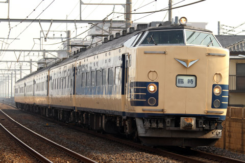 【JR東】583系仙台車6両使用 TDR臨を船橋法典～西船橋間で撮影した写真