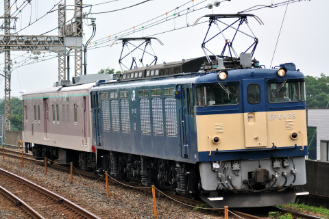 【JR東】マニ50-2186『ゆうマニ』配給輸送を吉川駅で撮影した写真