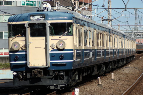 【JR東】115系訓練車 返却回送を吉祥寺駅で撮影した写真