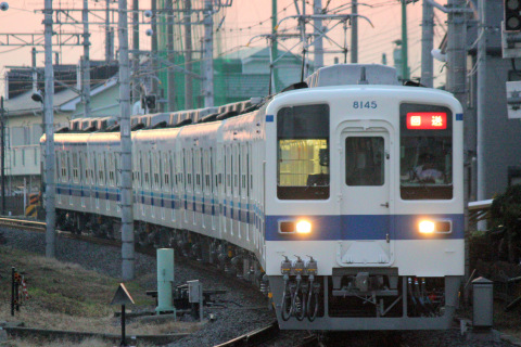 【東武】8000系8145F 南栗橋管理区出場を藤の牛島駅で撮影した写真