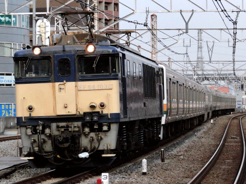 【JR東】211系チタN2編成 配給輸送を吉祥寺駅で撮影した写真