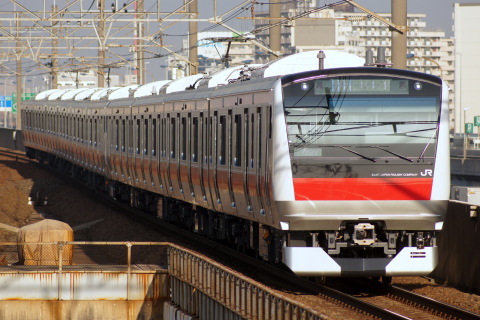 【JR東】E233系ケヨ車分割編成 営業運転開始を舞浜駅で撮影した写真