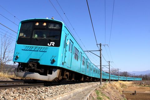 【JR東】201系ケヨ53＋K3編成 廃車回送を新府～穴山で撮影した写真