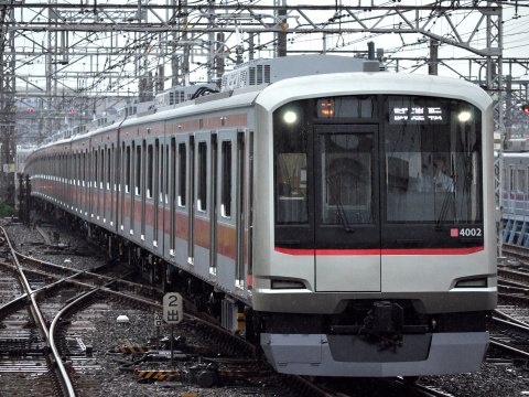 【東急】5050系4102F 試運転を鷺沼駅で撮影した写真