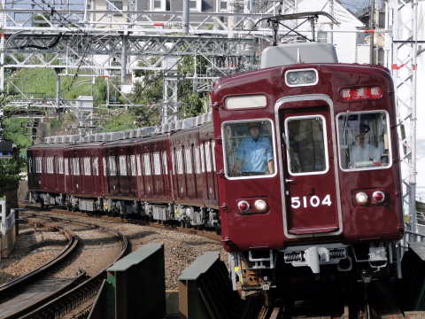 【阪急】5100系5104F 出場試運転を大山崎駅で撮影した写真
