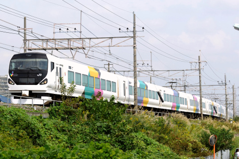 【JR東】E655系使用 お召列車運転を立川～日野で撮影した写真