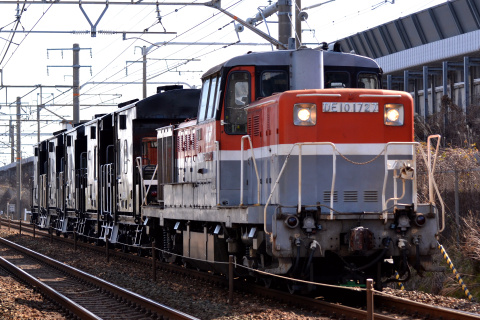 【JR貨】ヨ8000形5両 日本車両へ回送を新所原～二川で撮影した写真