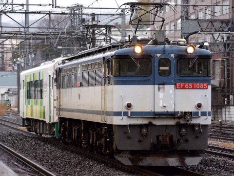 【由利鉄】由利高原鉄道YR-3000形 甲種輸送を小田原駅で撮影した写真