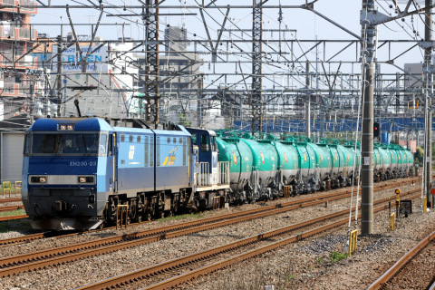 【神奈臨】DD55-17 甲種輸送を鶴見駅で撮影した写真