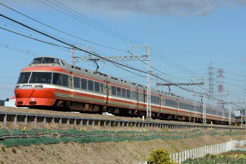【小田急】7000形7004F（LSE） 本線試運転を愛甲石田～伊勢原で撮影した写真