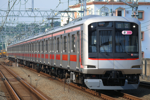 【東急】5050系5162F 重要部検査出場を新丸子駅で撮影した写真