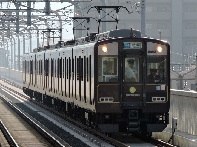 【近鉄】奈良線 八戸ノ里～瓢箪山間 完全高架化を若江岩田駅で撮影した写真