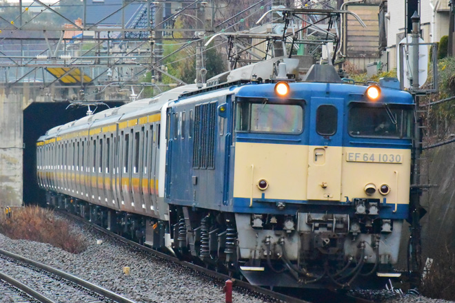 【JR東】E233系8000番台横ナハN11編成 配給輸送を新小平～西国分寺間で撮影した写真