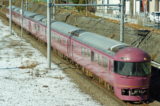 【JR東】「お座敷列車でゆく房総への旅号」運転を国立～西国分寺間で撮影した写真