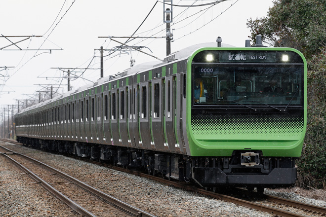 【JR東】E235系山手線 新津公式試運転の拡大写真
