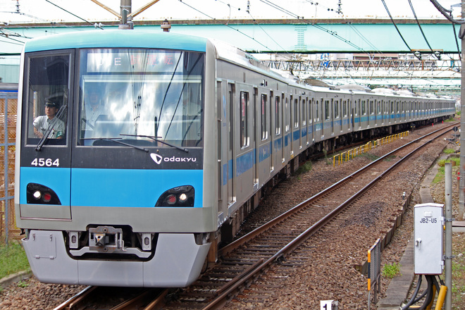 【JR東】小田急4000形4064×10使用　常磐線内試運転を柏～我孫子間で撮影した写真