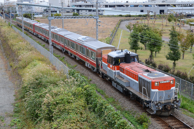 【京急】新1000形1367編成甲種輸送を東高島～桜木町間で撮影した写真
