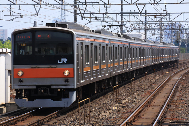 【JR東】205系ケヨM28編成車輪転削回送を稲毛駅で撮影した写真