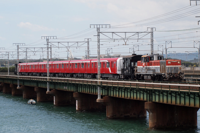 【メトロ】丸ノ内線新型車両2000系2101F甲種輸送を新居町～弁天島間で撮影した写真