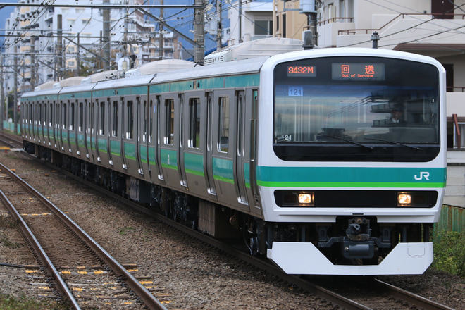【JR東】E231系マト121編成 長野総合車両センター出場を西八王子駅で撮影した写真