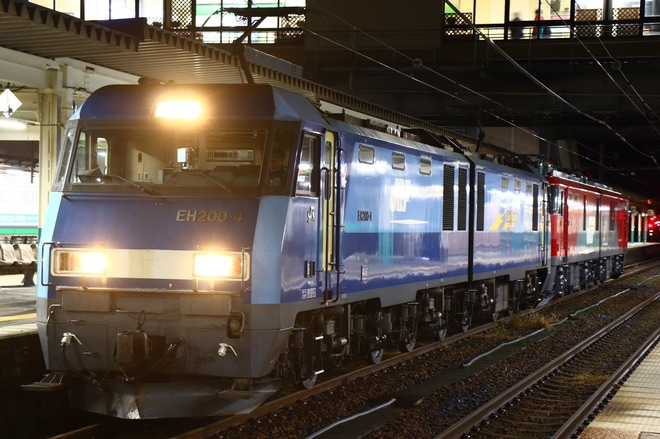 【JR貨】EH500-71大宮車両所出場配給を新津駅で撮影した写真