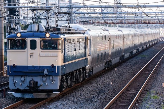 【JR東】E26系「カシオペア」使用 黒磯訓練を西川口駅で撮影した写真