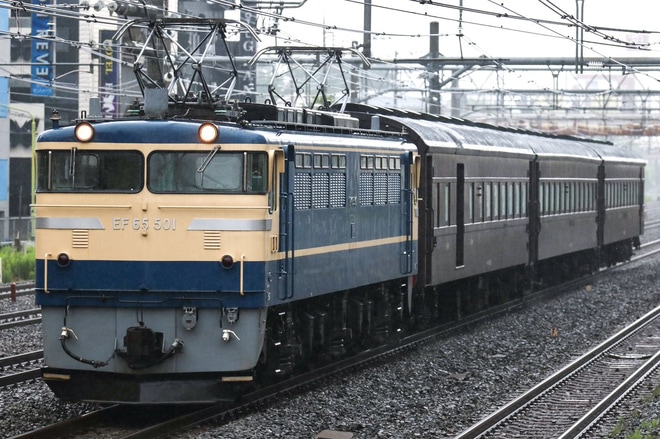 【JR東】磐越西線120周年記念号用の旧型客車送り込み回送を西川口駅で撮影した写真