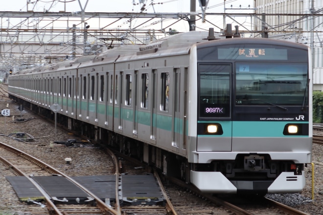 【JR東】E233系千代田線試運転を松戸駅で撮影した写真