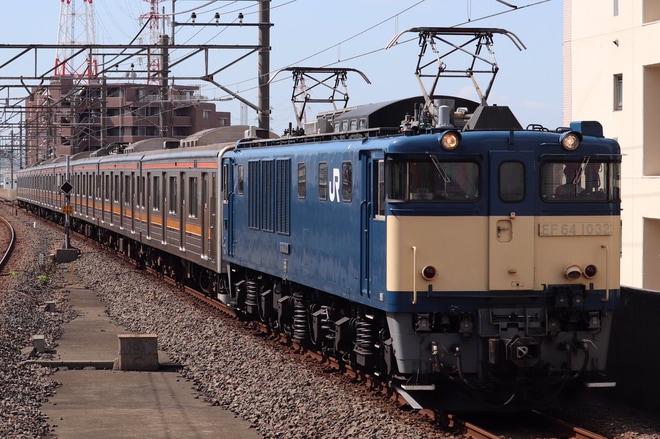 【JR東】205系M28編成ジャカルタ譲渡配給を西船橋駅で撮影した写真