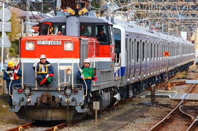 【JR東】E531系K481編成+K480編成J-TREC横浜製作所出場試運転を逗子駅で撮影した写真