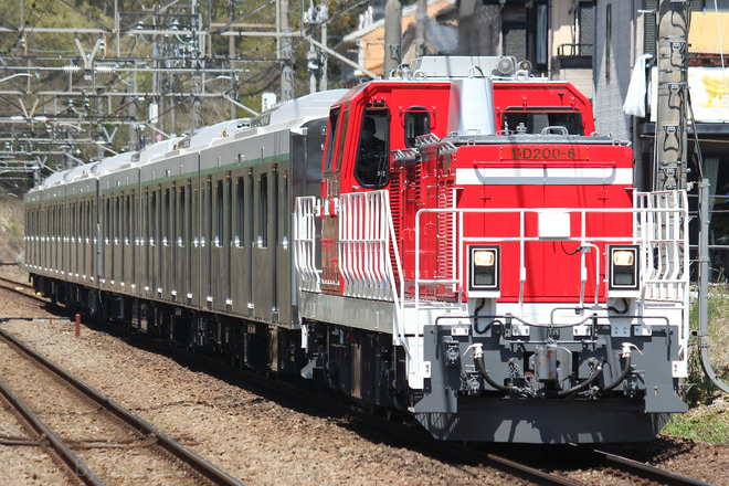 【東急】2020系2136F 甲種輸送を相原駅で撮影した写真