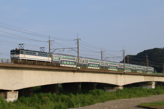 【JR東】E235系グリーン車6両 J-TREC横浜製作所出場甲種を梶ヶ谷(タ)～府中本町間で撮影した写真