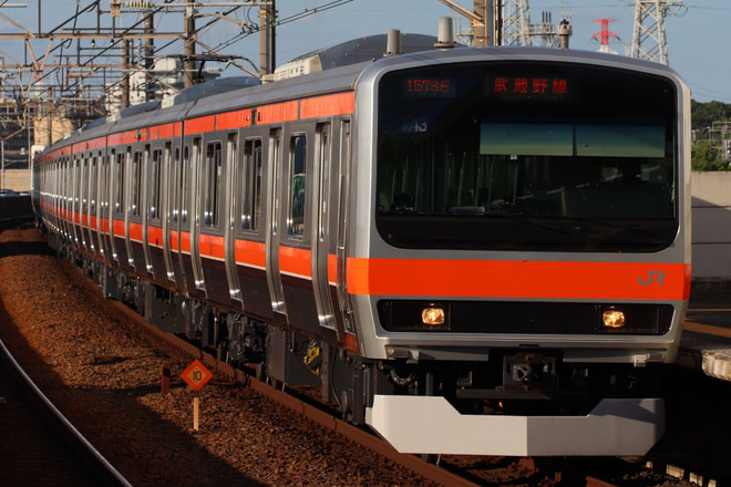 【JR東】 E231系ケヨMU43編成 営業運転開始を市川塩浜駅で撮影した写真