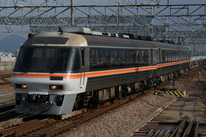 【JR海】キハ85-1113、キハ84-12 NG出場試運転を岐阜駅で撮影した写真
