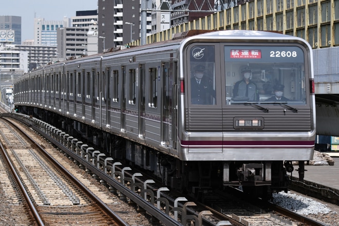 【大阪メトロ】22系22608F更新工事を終えて試運転を弁天町駅で撮影した写真