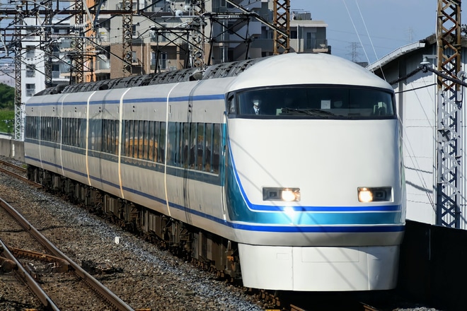 【東武】スペーシア八王子日光号運転を西浦和駅で撮影した写真
