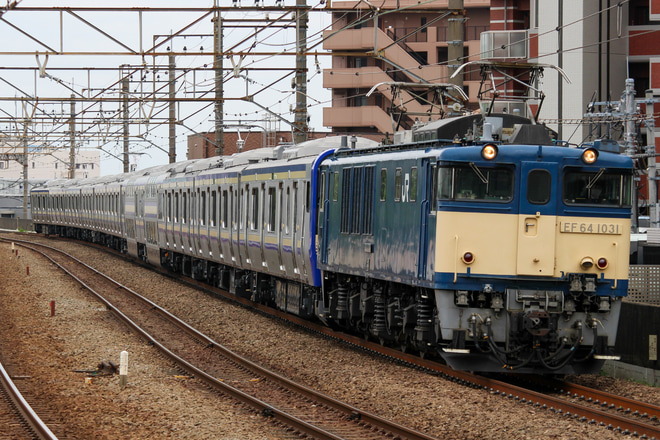 【JR東】E235系F-11編成配給輸送を新座駅で撮影した写真