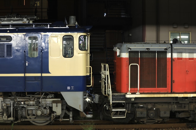 【JR西】DD51-1043+EF65-1134長門鉄道部へ配給輸送を不明で撮影した写真