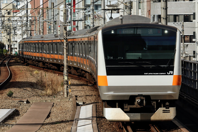 【JR東】E233系T14編成東京総合車両センター入場回送を恵比寿駅で撮影した写真