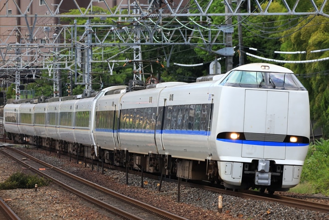 【JR西】サンダーバード運用に681系しらさぎ基本編成が充当を山崎駅で撮影した写真