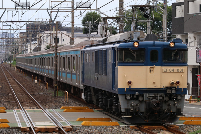 【JR東】E231系ミツK3編成 配給輸送を土呂駅で撮影した写真