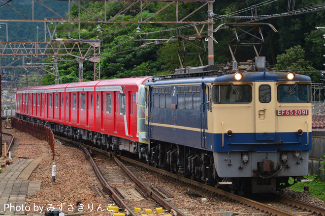 【メトロ】2000系2134F甲種輸送を山科駅で撮影した写真