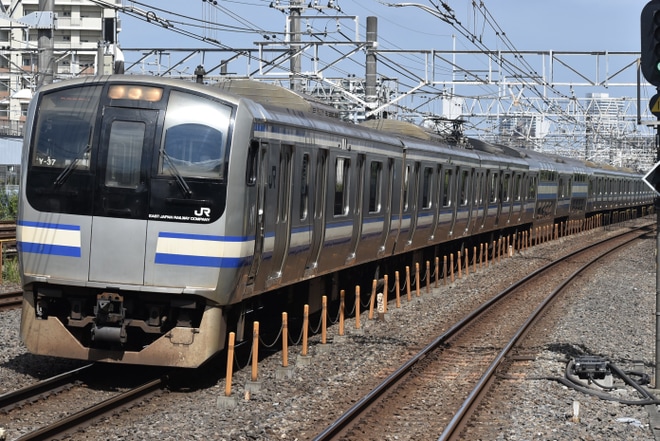 【JR東】E217系Y-37編成疎開返却回送を新小岩駅で撮影した写真