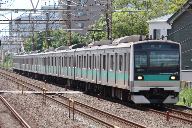 【JR東】E233系マト18編成 長野総合車両センター入場を北松戸駅で撮影した写真