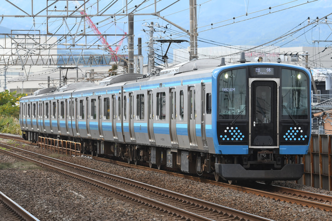 【JR東】E131系 G-08編成　団体臨時列車運転を鴨宮駅で撮影した写真