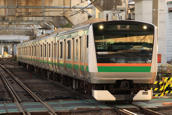 【JR東】E233系コツE-62編成東京総合車両センター入場回送を西大井駅で撮影した写真