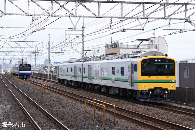 【JR東】クモヤE493系オク01編成総武快速線・新金線へを不明で撮影した写真